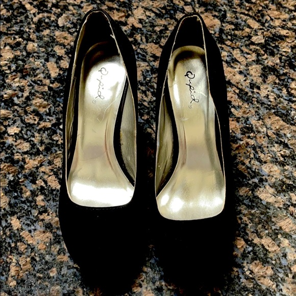 Shoes - Picture 1 of 5